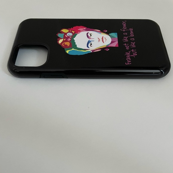 FRIDA KAHLO IPHONE 11 CASE - Picture 4 of 6